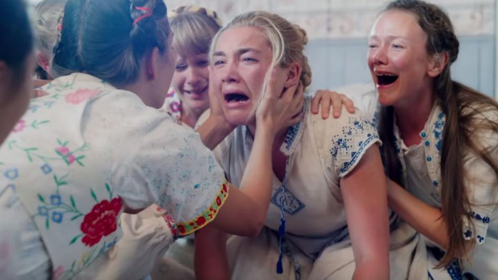 Dani crying in Midsommar