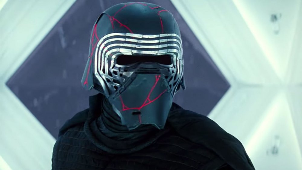 Adam Driver Kylo Ren Star Wars: The Rise of Skywalker