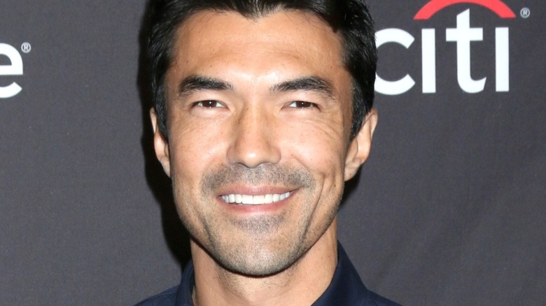 Ian Anthony Dale red carpet smile