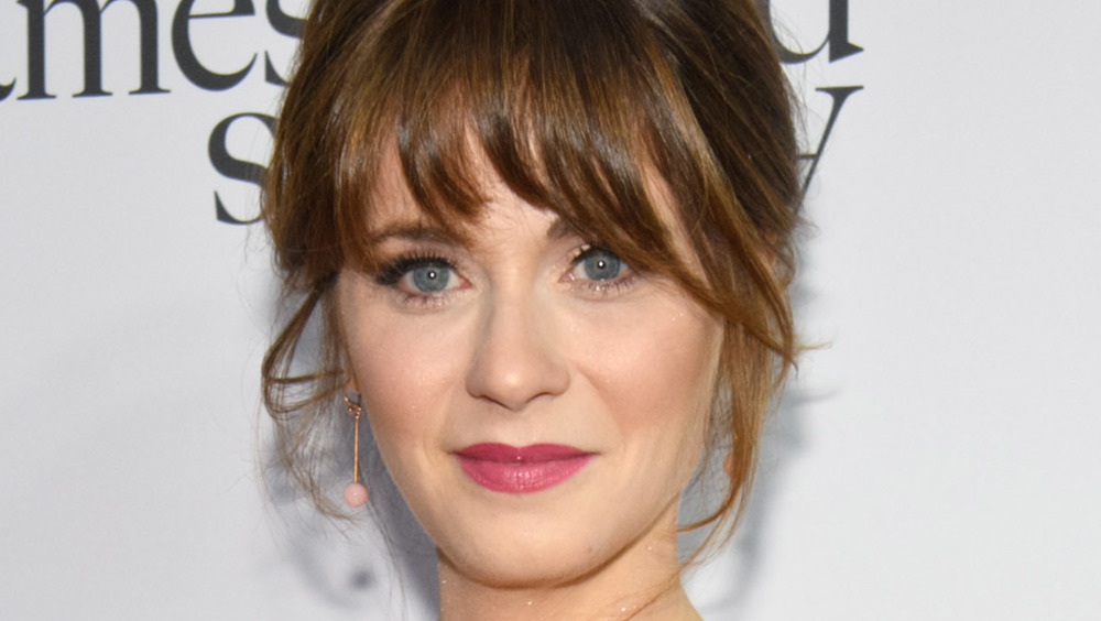 Zooey Deschanel's face, and only her face